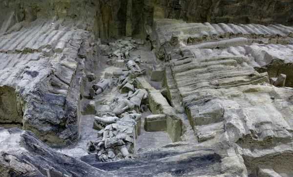 Khai quật hơn 200 ngôi mộ 3.000 năm tuổi tại Trung Quốc