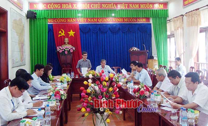 100% hồ sơ ở bộ phận một cửa c&aacute;c x&atilde;, phường tại B&igrave;nh Long giải quyết đ&uacute;ng hạn