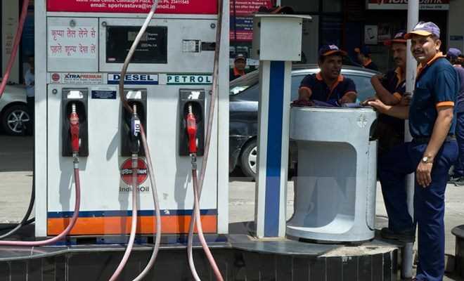 IEA nâng dự báo về nhu cầu dầu mỏ thế giới trong năm 2017