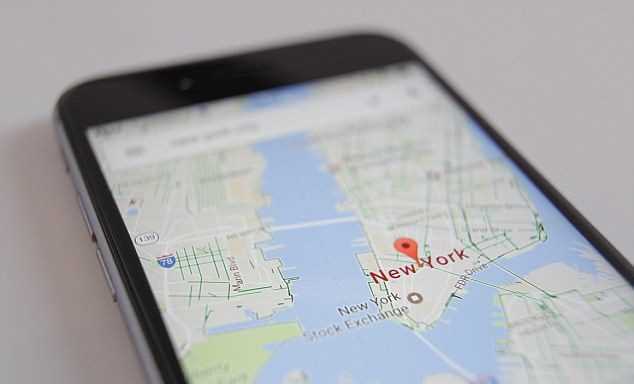 Apple quyết đánh bật vị trí thống trị bản đồ số của Google
