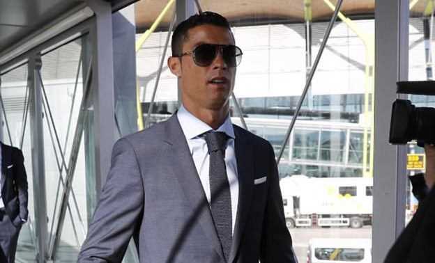 Real Madrid chốt danh sách “đại chiến” với Manchester United