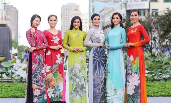 &Aacute;o d&agrave;i Việt Nam v&agrave; nhạc d&acirc;n tộc trong Cung điện mỹ thuật Paris