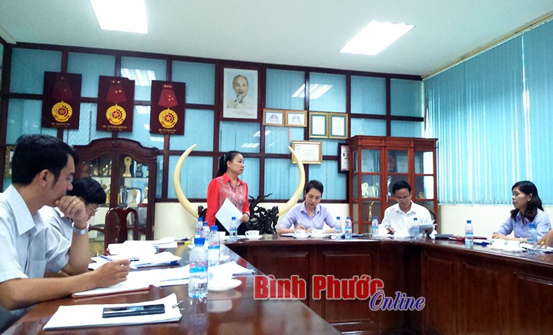 Ban D&acirc;n vận Tỉnh ủy khảo s&aacute;t c&ocirc;ng t&aacute;c d&acirc;n vận tại Đảng ủy cao su S&ocirc;ng B&eacute;