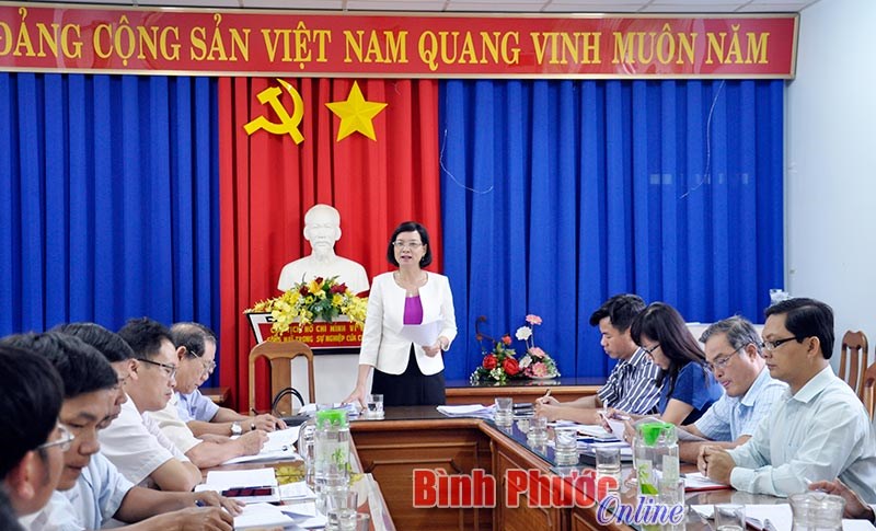 Ban Văn h&oacute;a - X&atilde; hội HĐND tỉnh: Gi&aacute;m s&aacute;t tại Sở N&ocirc;ng nghiệp - Ph&aacute;t triển n&ocirc;ng th&ocirc;n v&agrave; Sở Y tế