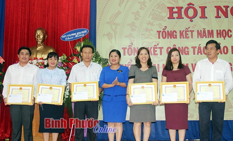 Cần tập trung giải quyết t&igrave;nh trạng thiếu ph&ograve;ng học