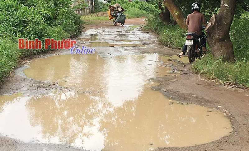 Cần trả lại sự th&ocirc;ng tho&aacute;ng, an to&agrave;n cho c&aacute;c tuyến đường
