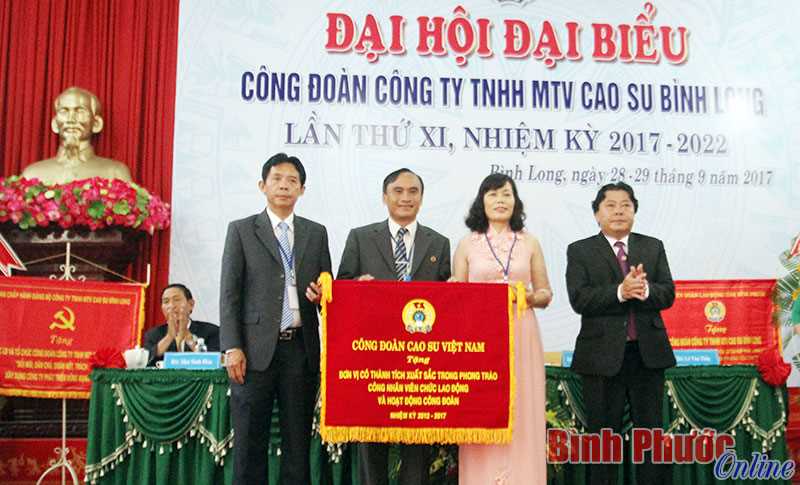 Đại hội c&ocirc;ng đo&agrave;n cao su B&igrave;nh Long