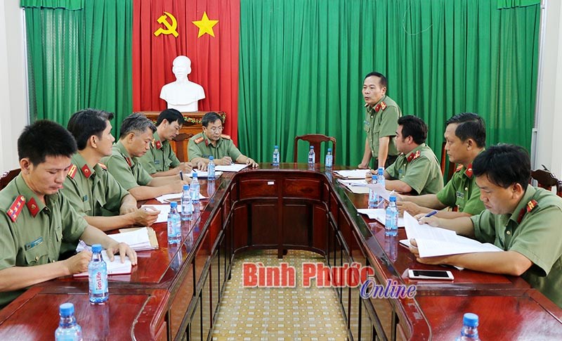 Cục C&ocirc;ng t&aacute;c ch&iacute;nh trị&nbsp;khảo s&aacute;t thực hiện phong tr&agrave;o &ldquo;To&agrave;n d&acirc;n đo&agrave;n kết x&acirc;y dựng đời sống văn h&oacute;a&rdquo;