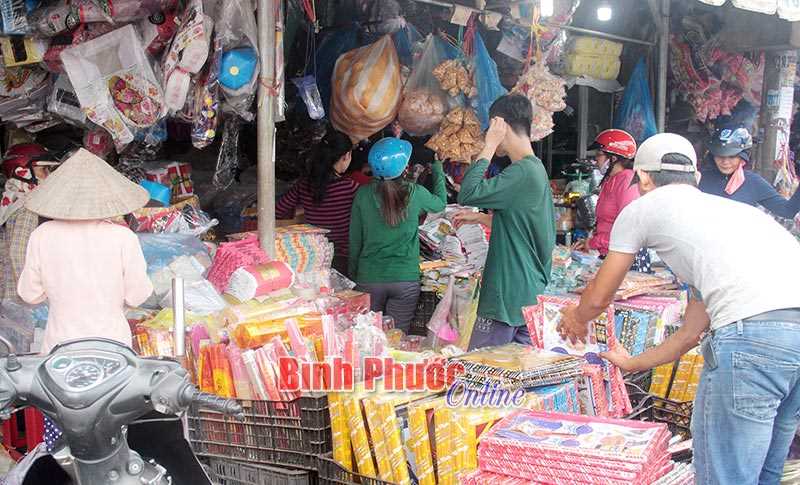 Đốt v&agrave;ng m&atilde; - Văn h&oacute;a t&acirc;m linh hay hủ tục?