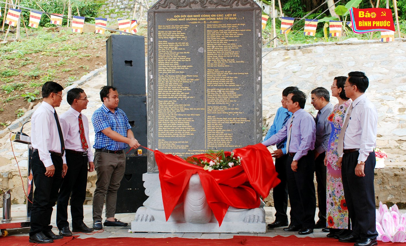 [Video] Họp mặt ban liên lạc truyền thống Đội biệt động Bà Rá
