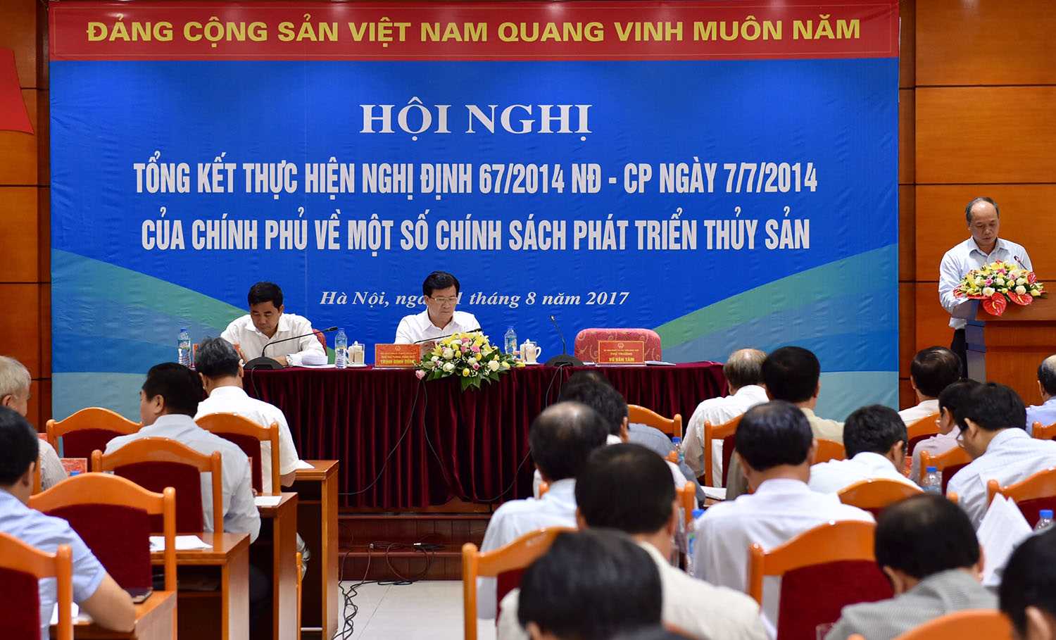 Ph&oacute; Thủ tướng chủ tr&igrave; Hội nghị tổng kết Nghị định 67