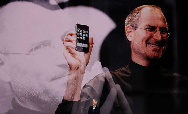 CEO Tim Cook: Tinh thần Steve Job sẽ luôn là gen di truyền của Apple