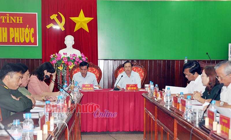 UBND tỉnh th&ocirc;ng qua kế hoạch ph&aacute;t triển kinh tế - x&atilde; hội v&agrave; đầu tư c&ocirc;ng năm 2018