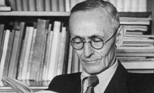 Nh&agrave; văn Hermann Hesse - d&ograve;ng s&ocirc;ng chảy m&atilde;i