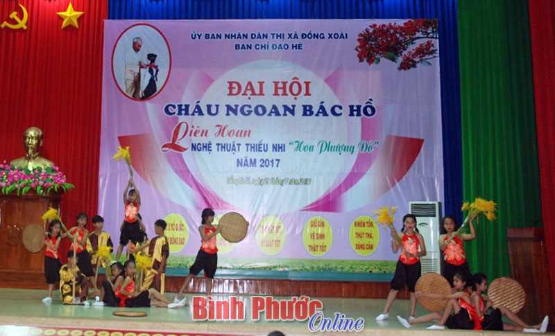 Đồng Xo&agrave;i &nbsp;thi &ldquo;Hoa phượng đỏ&rdquo; h&egrave; 2017