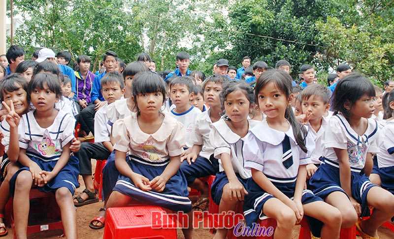 Làm gì để giảm tỷ lệ mất cân bằng giới tính?