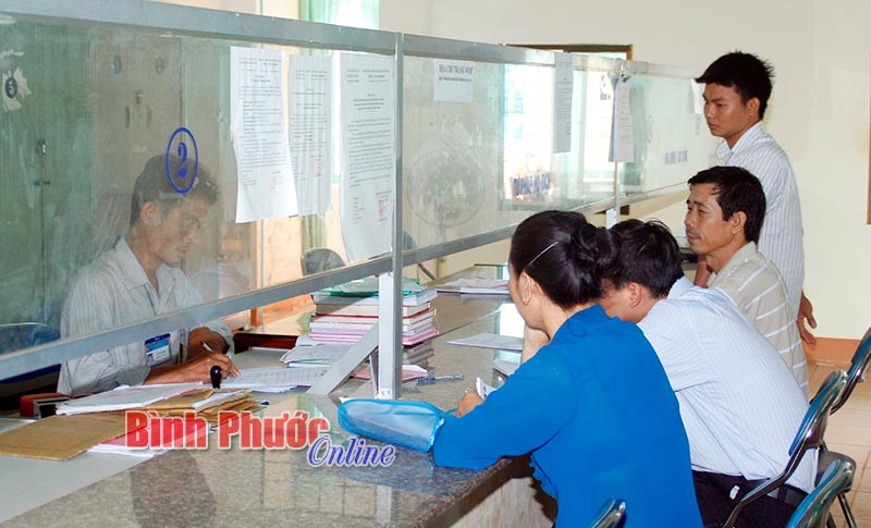 Kh&oacute; khăn trong hoạt động c&ocirc;ng chứng