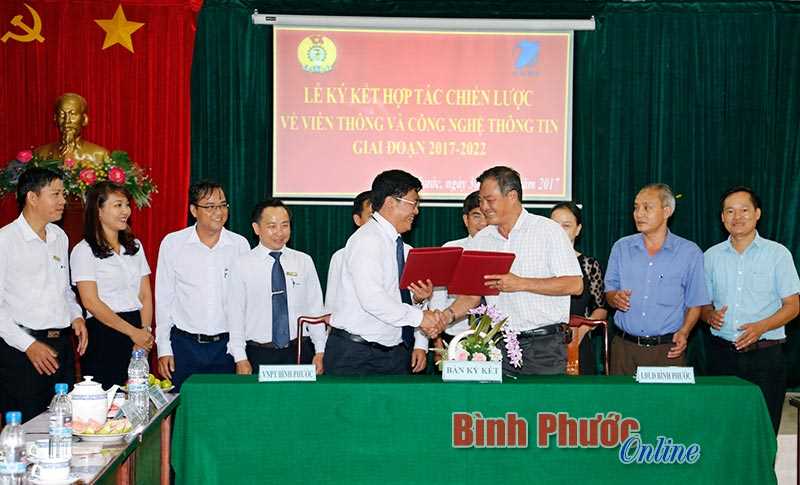 Ký kết hợp tác chiến lược viễn thông - công nghệ thông tin