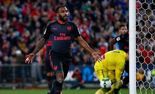 Chân sút đắt giá nhất lịch sử Arsenal "nổ súng" ngay trận ra mắt