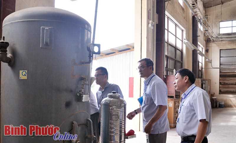 LĐLĐ tỉnh thông qua kết quả giám sát tại các doanh nghiệp