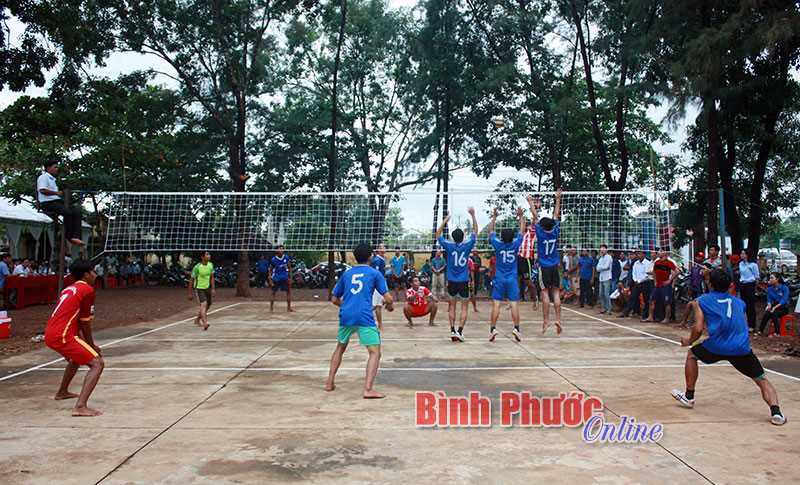 Lộc Ninh, Chơn Th&agrave;nh tổ chức ng&agrave;y hội &ldquo;To&agrave;n d&acirc;n bảo vệ an ninh Tổ quốc&rdquo;