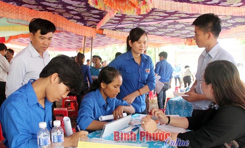 Mỗi năm thêm ít nhất 600.000 thanh niên có việc làm