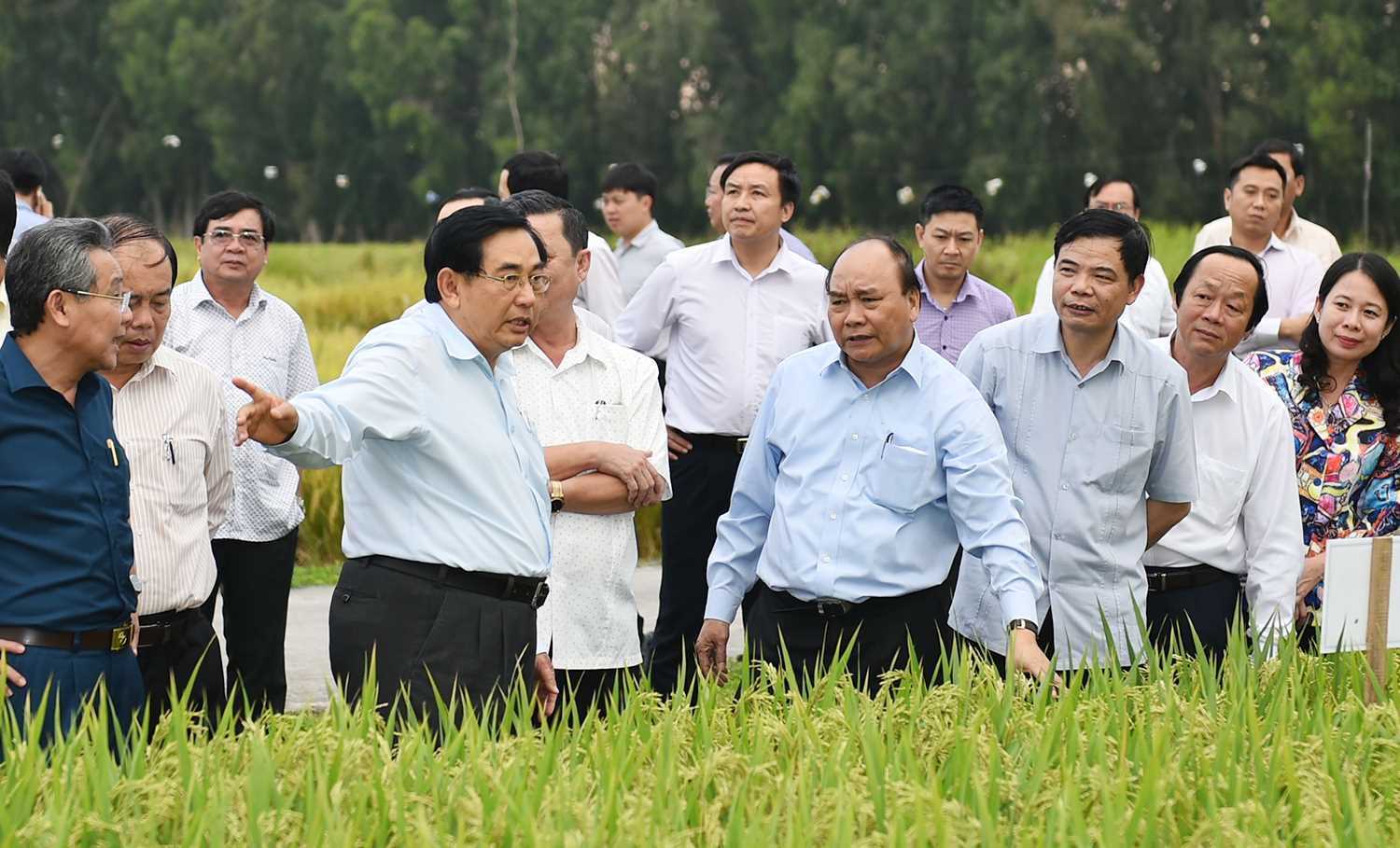 Tầm nh&igrave;n thế kỷ từ chuyến bay đặc biệt của Thủ tướng