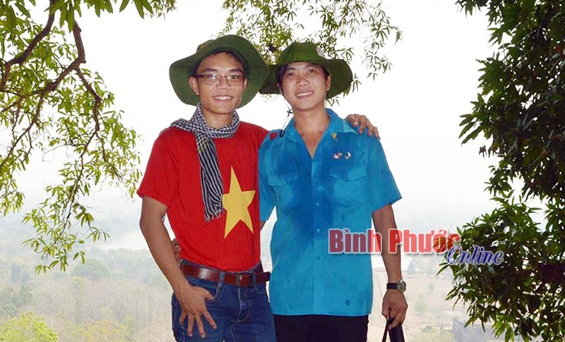 Anh Phạm Văn Lượng - c&aacute;n bộ đo&agrave;n nhiệt huyết, năng động