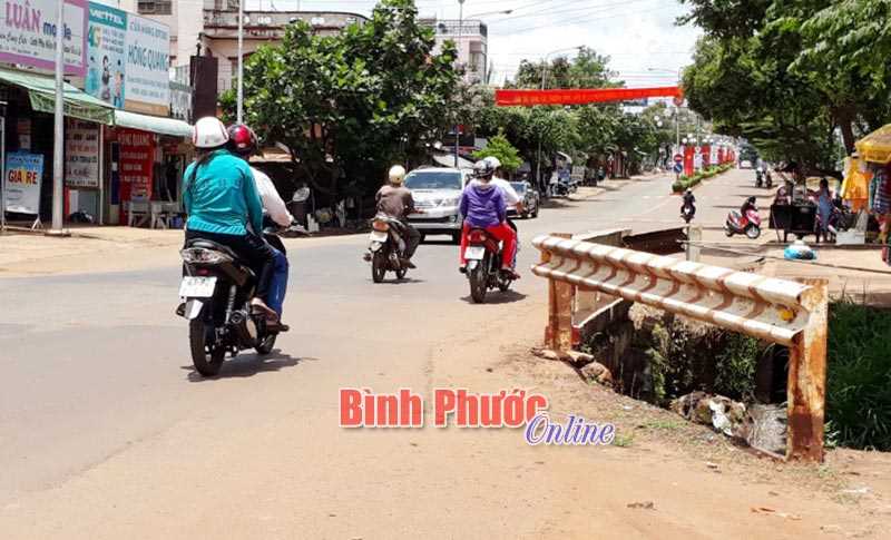 Cầu L&ograve; Heo đ&atilde; được khắc phục