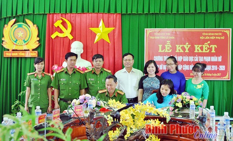 Phối hợp gi&aacute;o dục cải tạo phạm nh&acirc;n nữ t&aacute;i h&ograve;a nhập cộng đồng