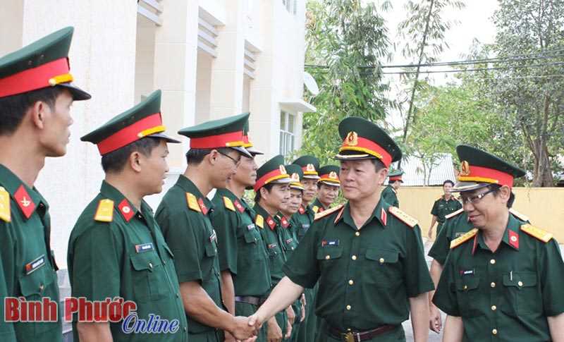 Điều kiện, chế độ, ch&iacute;nh s&aacute;ch đối với qu&acirc;n nh&acirc;n nghỉ hưu