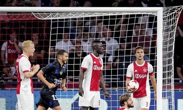 Kết quả Champions League: Nhiều đội bóng mạnh cay đắng chia tay