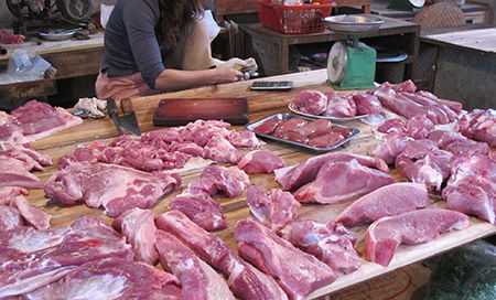 Chợ Đồng Xoài: Nhiều mẫu thịt heo nhiễm khuẩn nguy hiểm