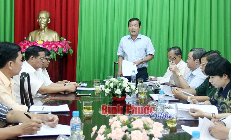 Th&ocirc;ng qua b&aacute;o c&aacute;o gi&aacute;m s&aacute;t c&ocirc;ng t&aacute;c cải c&aacute;ch h&agrave;nh ch&iacute;nh