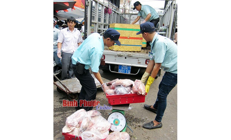 Thực phẩm bẩn sẽ không còn “đất sống”?