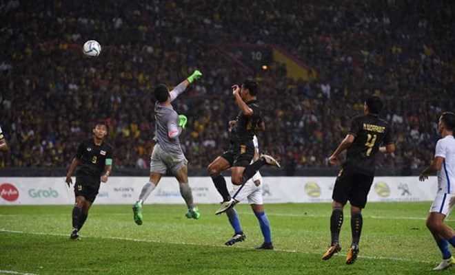 Thủ môn U22 Malaysia “dâng” huy chương vàng cho U22 Thái Lan