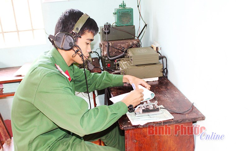 Tổ đ&agrave;i th&ocirc;ng tin B&agrave; R&aacute; đảm bảo th&ocirc;ng tin li&ecirc;n lạc th&ocirc;ng suốt