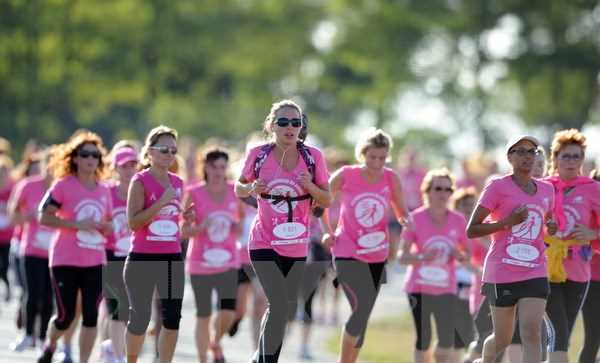 Vận động thể chất ít nhất 30 phút mỗi ngày giúp kéo dài tuổi thọ