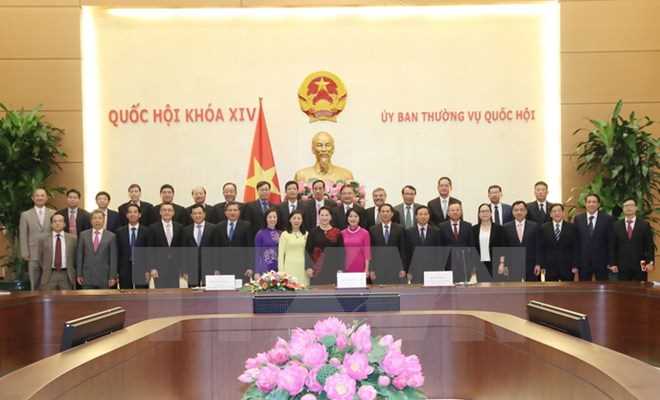 Gặp mặt Trưởng các cơ quan ngoại giao Việt Nam ở nước ngoài