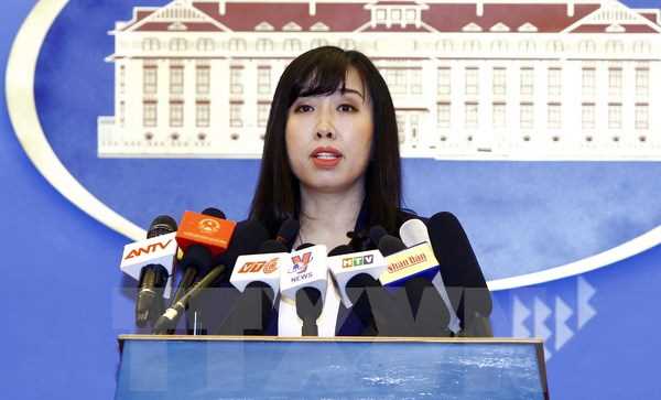 Phản đối Trung Quốc x&acirc;y dựng tr&aacute;i ph&eacute;p rạp chiếu phim tr&ecirc;n đảo Ph&uacute; L&acirc;m