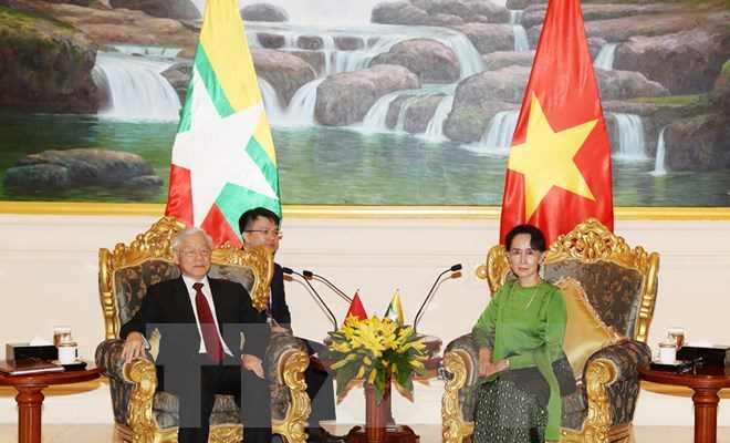 Tổng B&iacute; thư hội kiến với Cố vấn Nh&agrave; nước Myanmar Aung San Suu Kyi