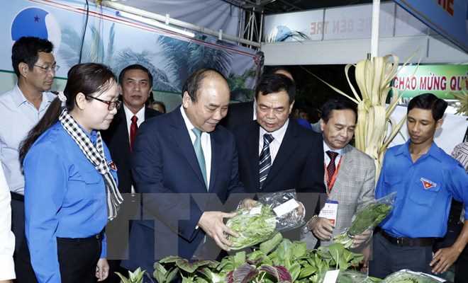 Khi Thủ tướng làm tiếp thị, kết nối thương hiệu Việt ra thế giới