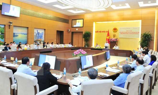 Kiến nghị c&ocirc;ng khai cơ quan tr&igrave;nh, soạn luật kh&ocirc;ng đảm bảo chất lượng