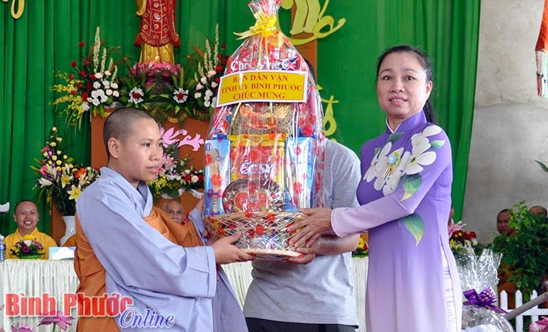 Đại lễ Vu lan ch&ugrave;a Thanh L&acirc;m:&nbsp;T&ocirc;n vinh đạo hiếu