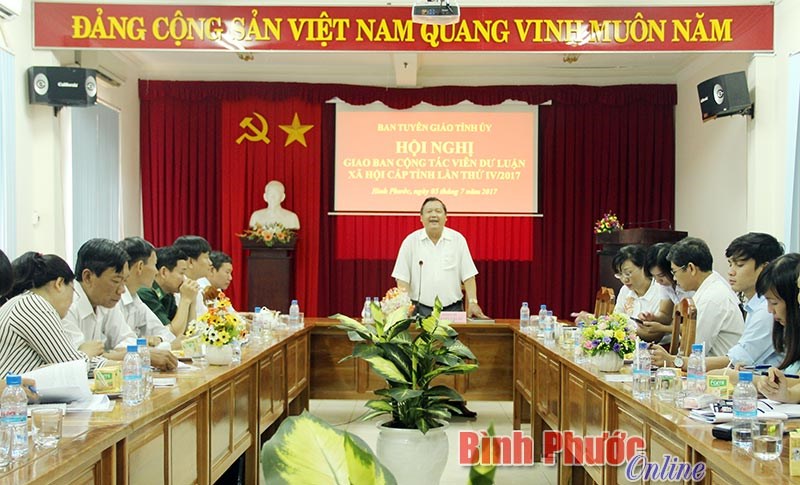 Vai tr&ograve; quan trọng của cộng t&aacute;c vi&ecirc;n dư luận x&atilde; hội