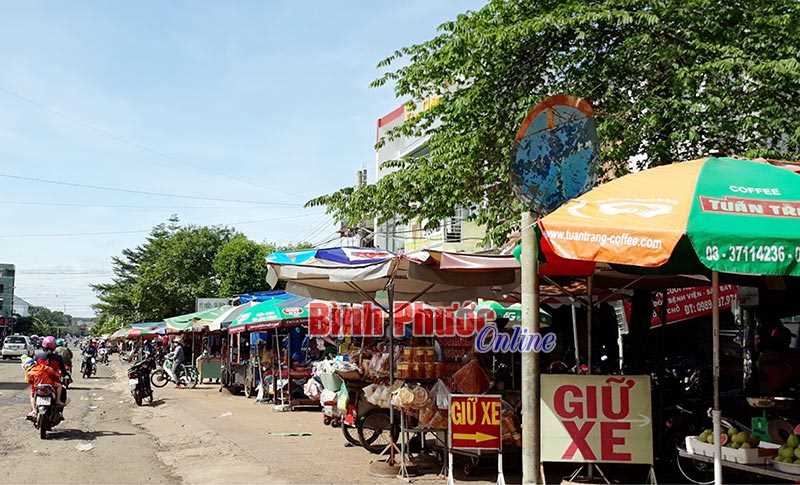 Biển b&aacute;o cấm bị hư hỏng