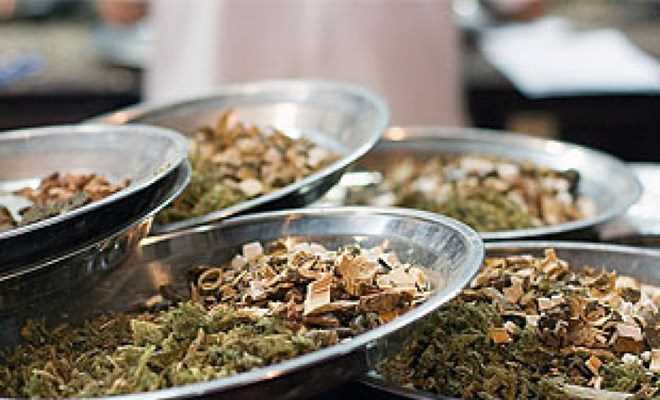 Phát hiện nhiều bằng chứng ung thư gan có liên quan đến thuốc Bắc