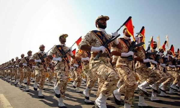 Mỹ trừng phạt các cá nhân và công ty làm giả tiền liên quan tới Iran