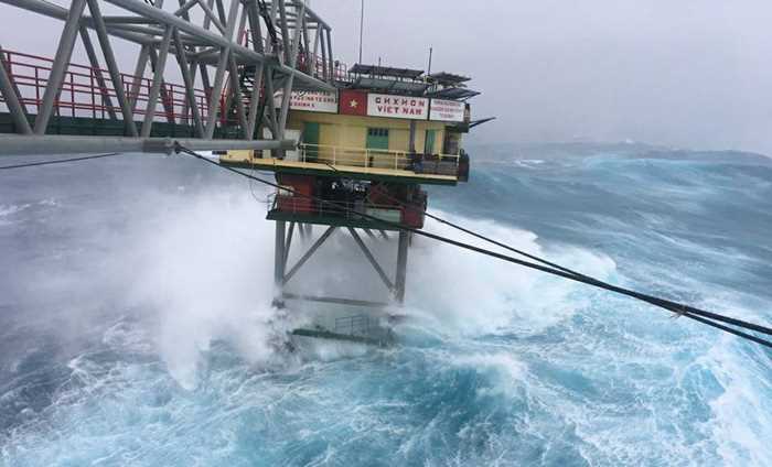 4 ngày phức tạp và nguy hiểm của bão Tembin