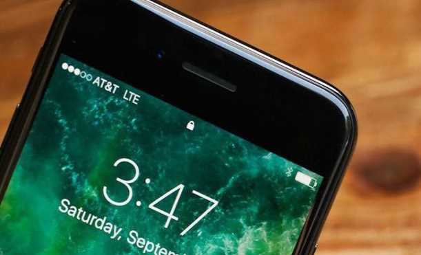 Apple sẽ không sử dụng chip kết nối 4G của Qualcomm từ 2018